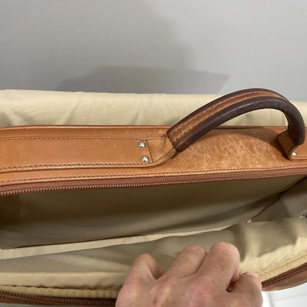 Coach Tan Leather Laptop Briefcase Messenger Bag Unisex Crossbody Strap
